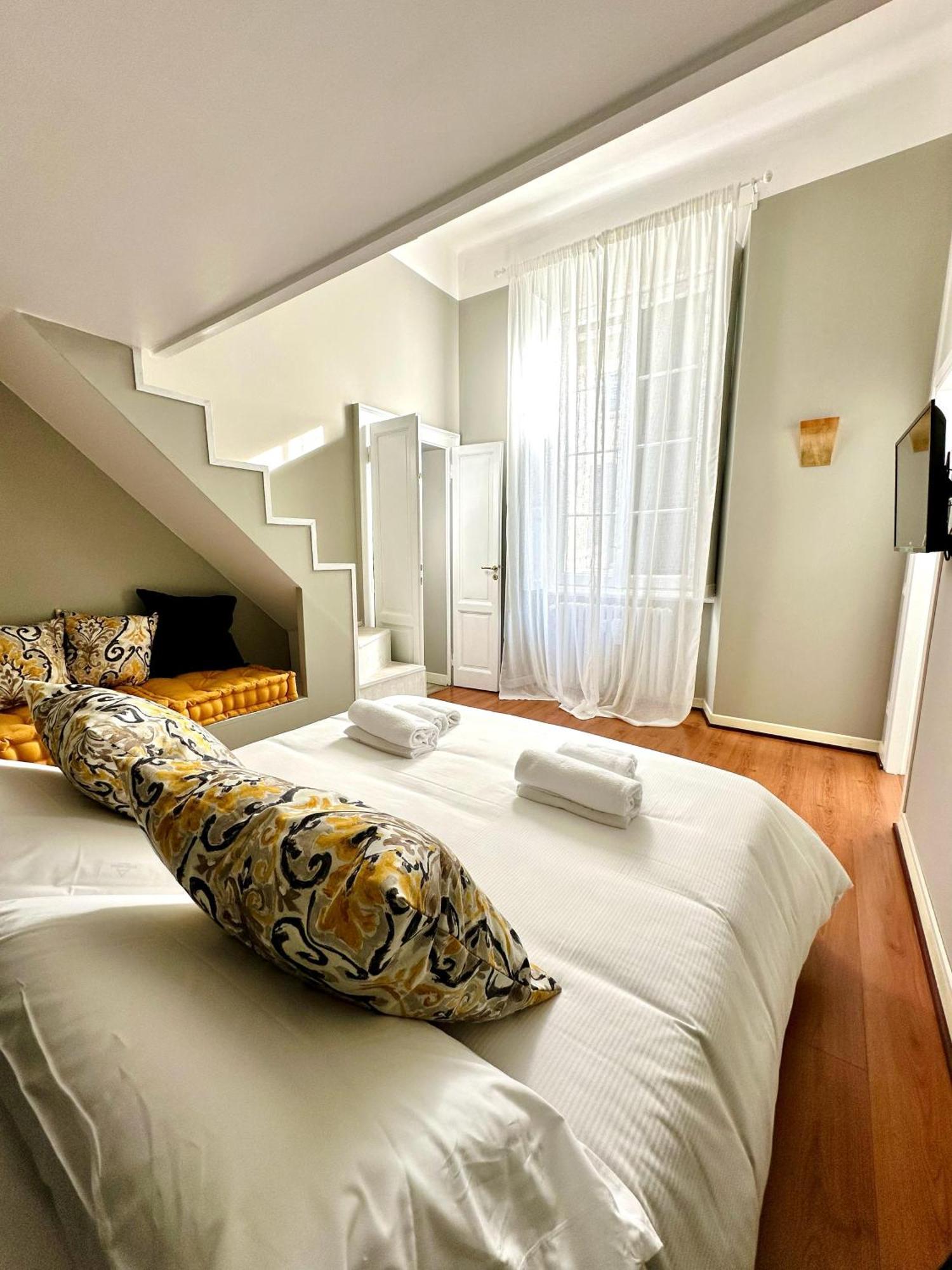 Nerino House, Elegante E Tranquillo Appartamento A 5 Minuti Dal Duomo Milano Ngoại thất bức ảnh